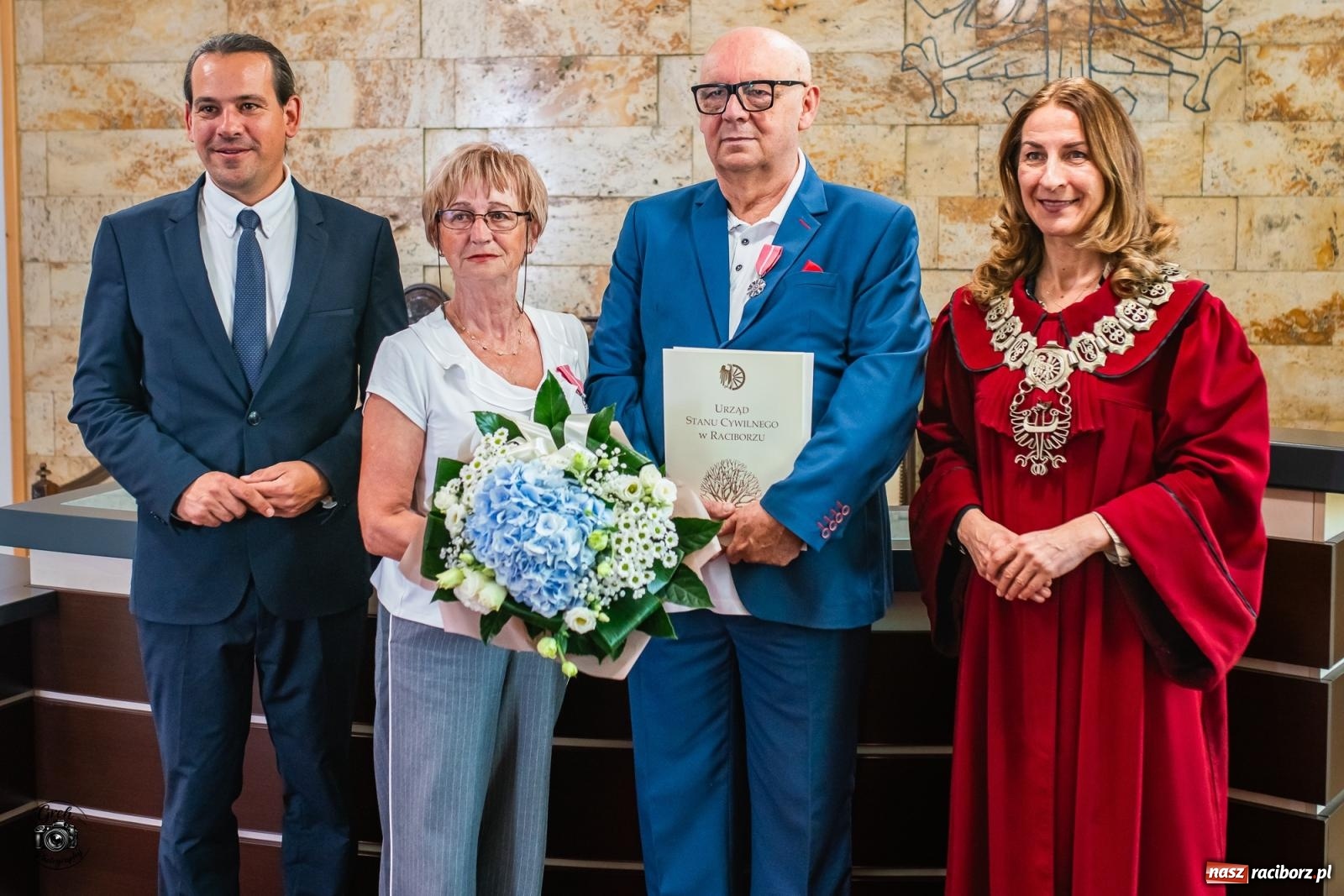 Zdjęcie w galerii na portalu naszraciborz.pl: Miłość, która przetrwała dekady. Siedem par odebrało wyjątkowe odznaczenia [FOTO i WIDEO] wiadomości z regionu