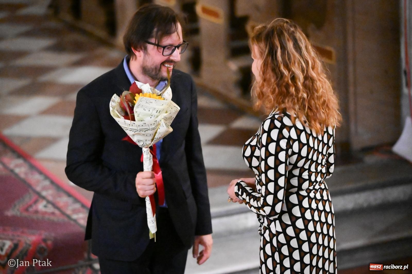 Zdjęcie w galerii na portalu naszraciborz.pl: XXXIX Dni Muzyki Organowej i Kameralnej. Piotr Rojek koncetował w kościele farnym wiadomości z regionu
