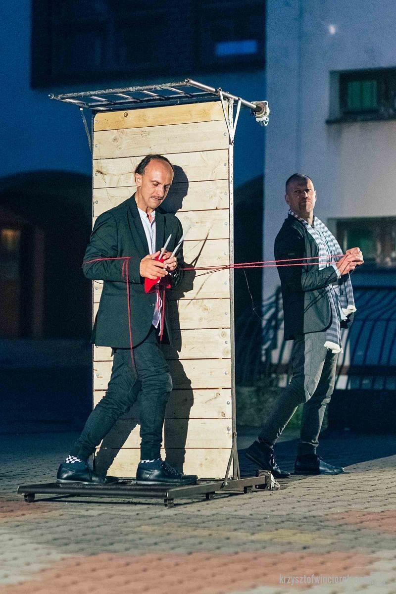 Zdjęcie w galerii na portalu naszraciborz.pl: Próby Józefa K. na OFF-ce. Spektakl inspirowany Procesem Kafki już 25 września wiadomości z regionu