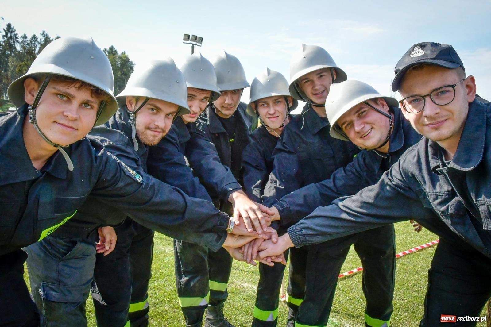 Zdjęcie w galerii na portalu naszraciborz.pl: Gminne Zawody Sportowo-Pożarnicze w Rzuchowie za nami. Poznaliśmy najlepsze drużyny strażackie gm. Kornowac wiadomości z regionu