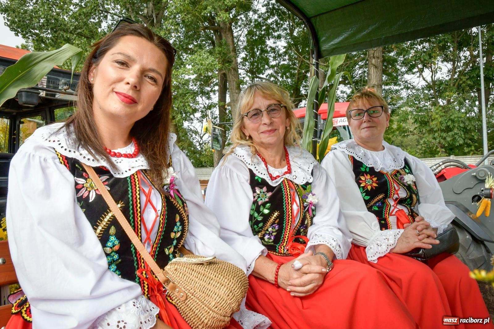 Zdjęcie w galerii na portalu naszraciborz.pl: Dożynkowa tradycja połączyła Pietrowice Wielkie, Kornice i Gródczanki wiadomości z regionu