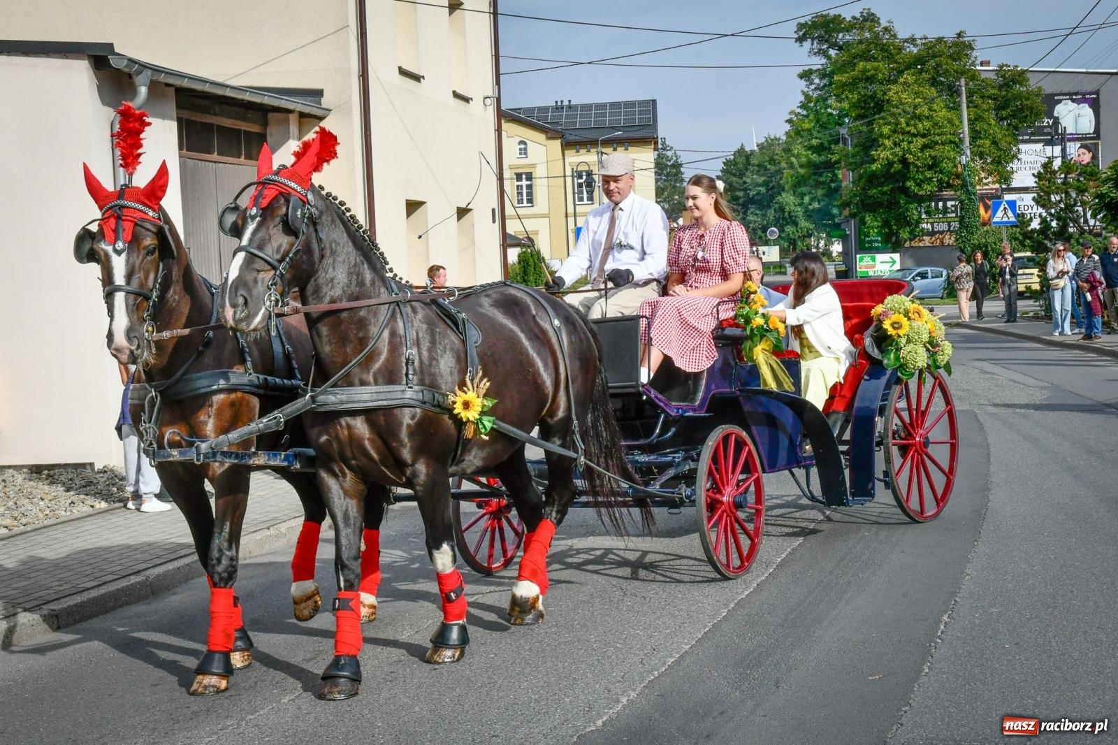 Zdjęcie w galerii na portalu naszraciborz.pl: Dożynkowa tradycja połączyła Pietrowice Wielkie, Kornice i Gródczanki wiadomości z regionu
