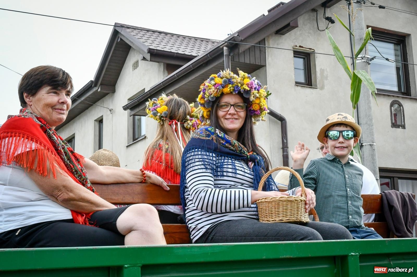 Zdjęcie w galerii na portalu naszraciborz.pl: Dożynkowa tradycja połączyła Pietrowice Wielkie, Kornice i Gródczanki wiadomości z regionu