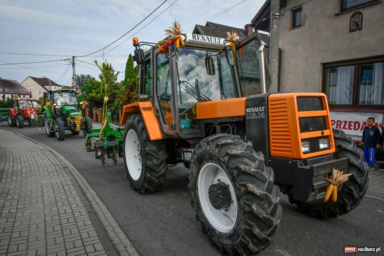Zdjęcie w galerii na portalu naszraciborz.pl: Dożynkowa tradycja połączyła Pietrowice Wielkie, Kornice i Gródczanki wiadomości z regionu