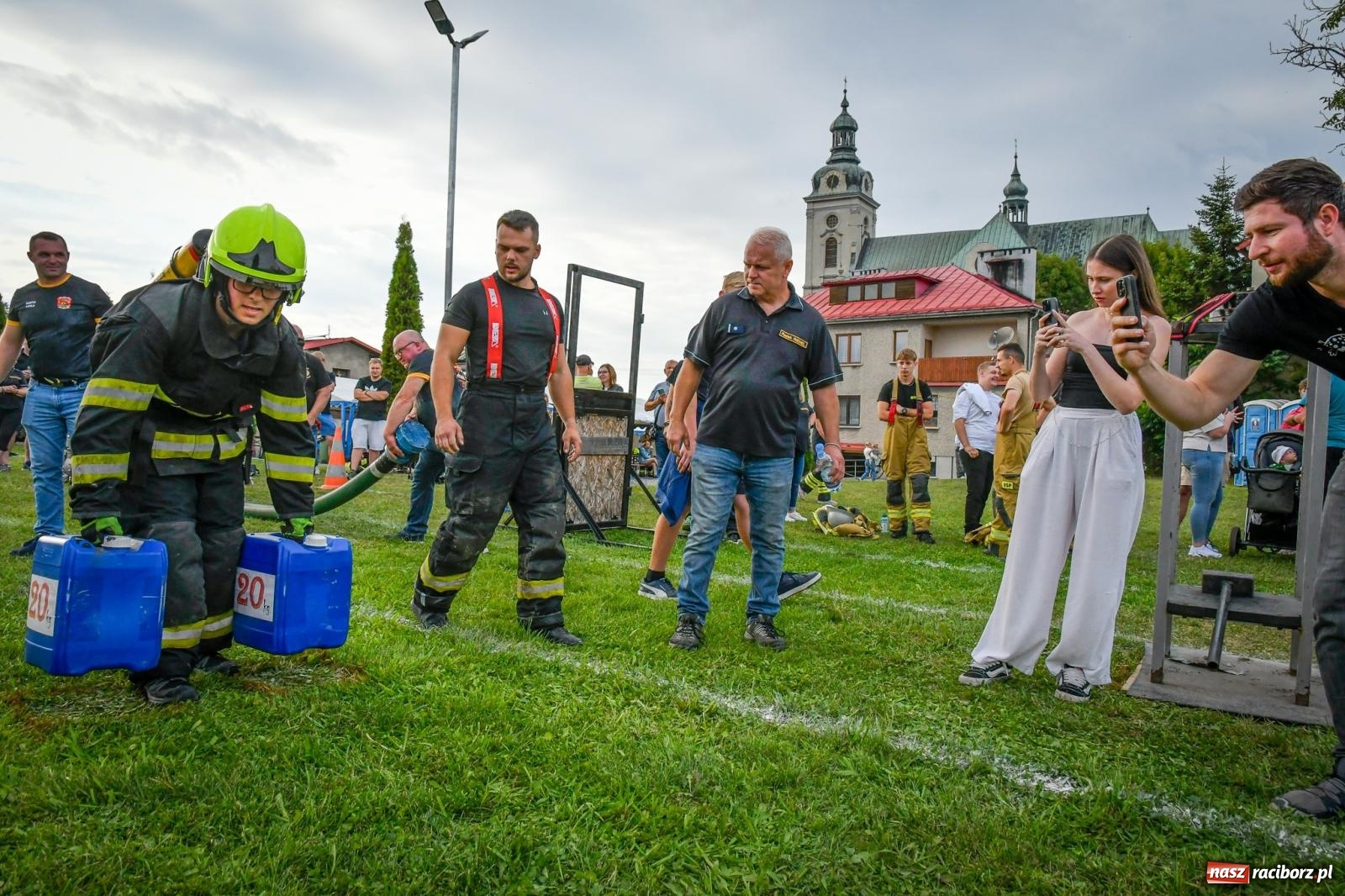 Zdjęcie w galerii na portalu naszraciborz.pl: Strażacka rywalizacja w Krzanowicach. Florian Schramowski najlepszy, wśród kobiet triumfowała Lenka Sedláčková wiadomości z regionu