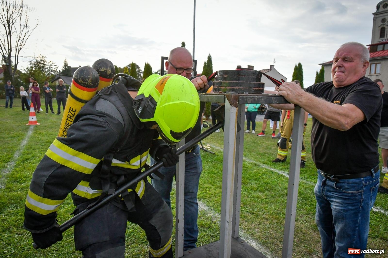 Zdjęcie w galerii na portalu naszraciborz.pl: Strażacka rywalizacja w Krzanowicach. Florian Schramowski najlepszy, wśród kobiet triumfowała Lenka Sedláčková wiadomości z regionu