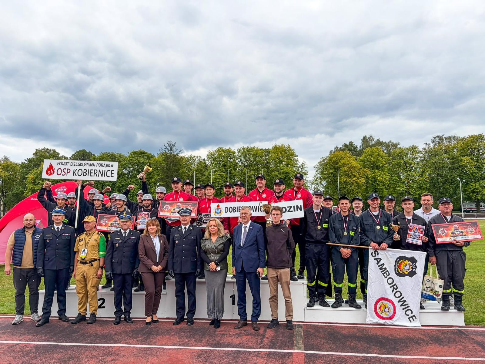 Zdjęcie w galerii na portalu naszraciborz.pl: Świetny występ druhów z OSP Samborowice! Trzecie miejsce na Wojewódzkich Zawodach Sportowo-Pożarniczych w Częstochowie wiadomości z regionu