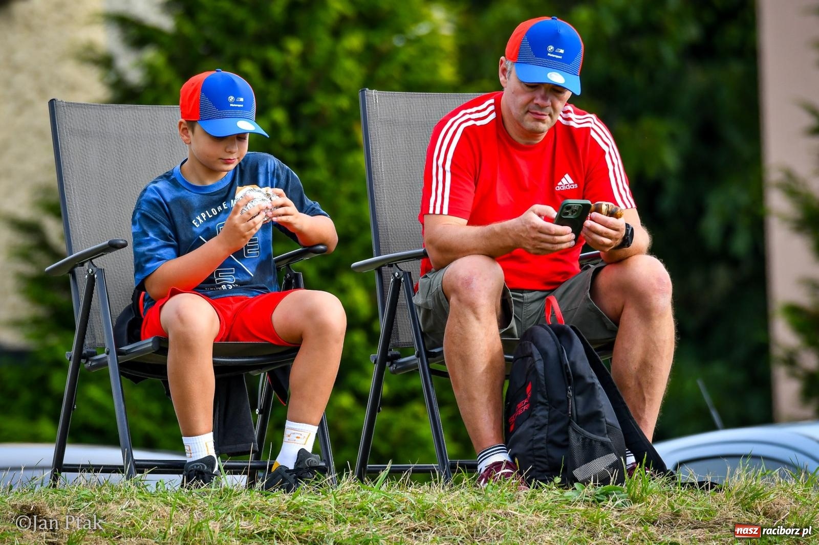 Zdjęcie w galerii na portalu naszraciborz.pl: Trwa RC AirShow. Nocne loty na finał soboty, w niedzielę wielka bitwa wiadomości z regionu