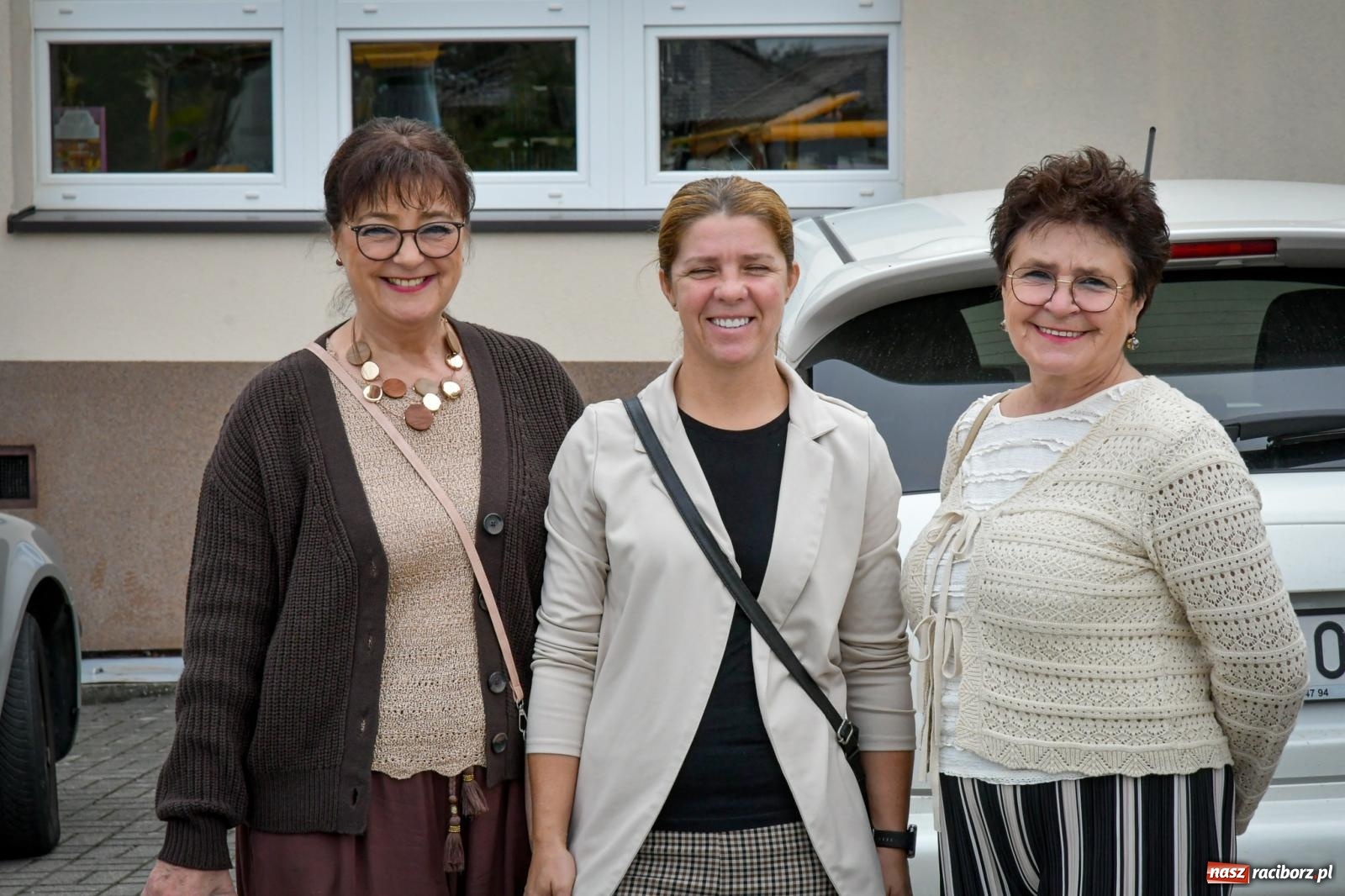 Zdjęcie w galerii na portalu naszraciborz.pl: Samborowice dożynki mają i Trumpa na nie zapraszają. Korowód przeszedł przez wieś wiadomości z regionu