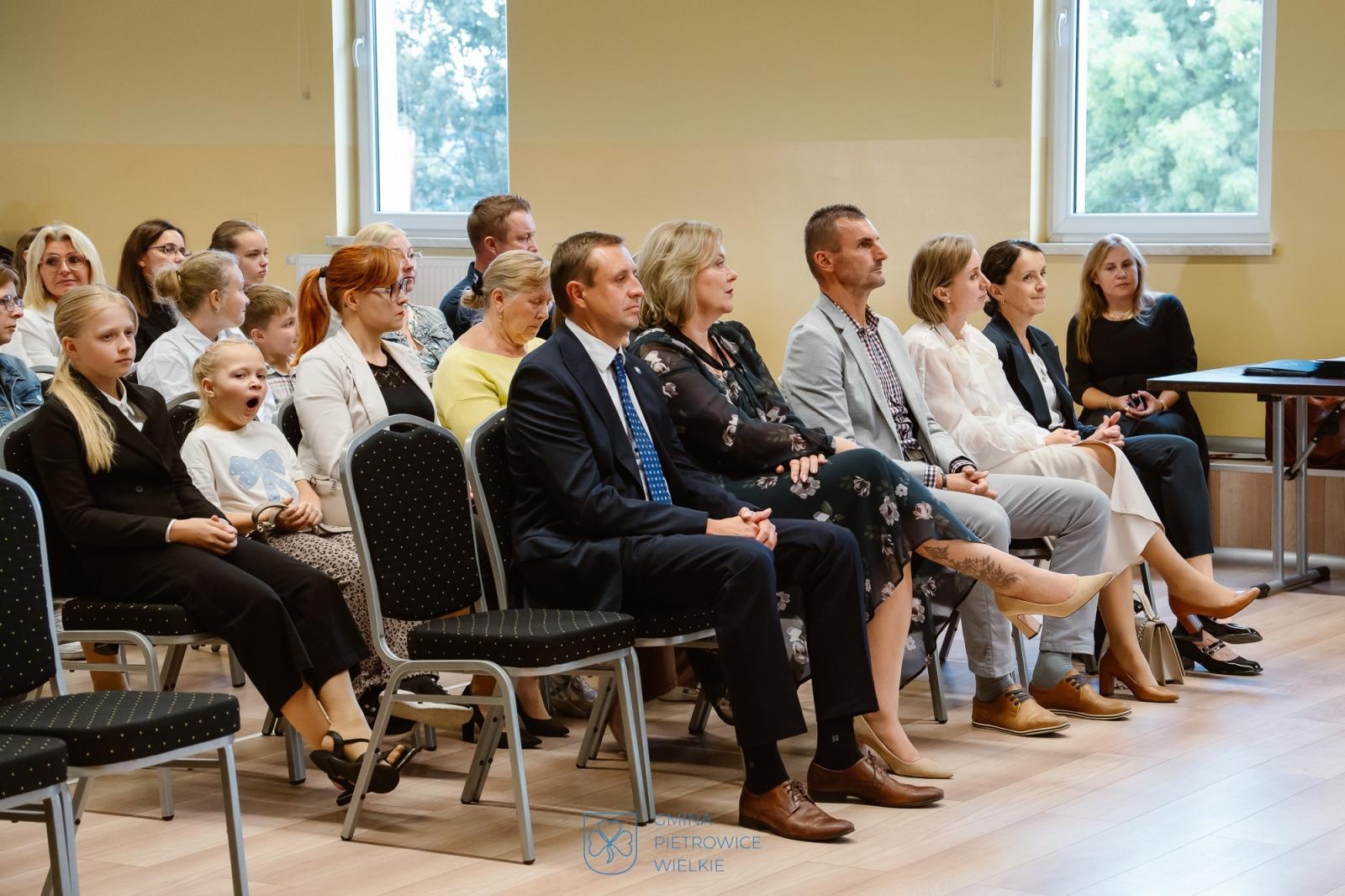 Zdjęcie w galerii na portalu naszraciborz.pl: Najlepsi z najlepszych. Nagrody Wójta Gminy Pietrowice Wielkie dla uczniów i sportowców [FOTO wiadomości z regionu