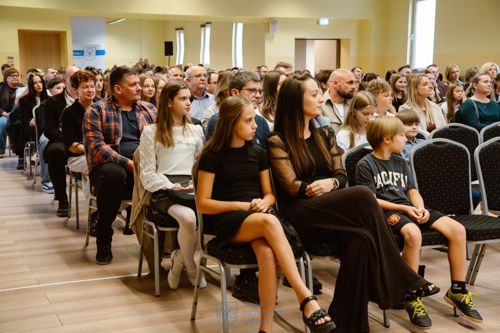 Zdjęcie w galerii na portalu naszraciborz.pl: Najlepsi z najlepszych. Nagrody Wójta Gminy Pietrowice Wielkie dla uczniów i sportowców [FOTO wiadomości z regionu