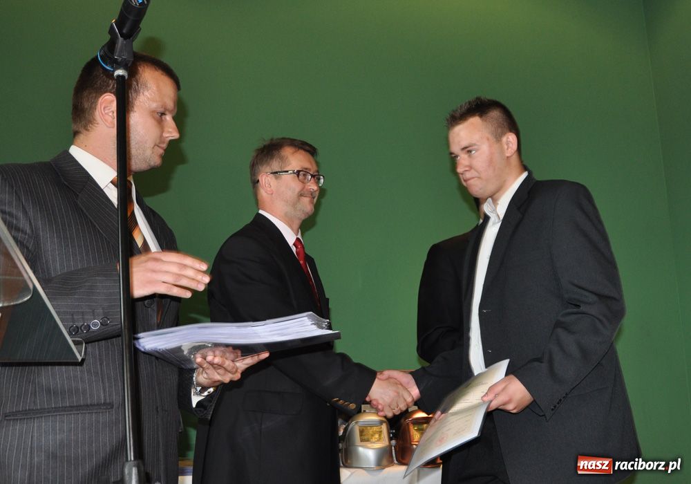 Zdjęcie w galerii na portalu naszraciborz.pl: Każdy absolwent dostał ofertę pracy wiadomości z regionu