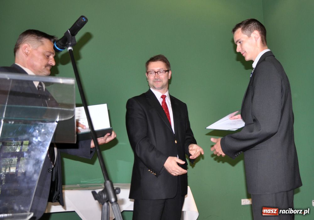 Zdjęcie w galerii na portalu naszraciborz.pl: Każdy absolwent dostał ofertę pracy wiadomości z regionu