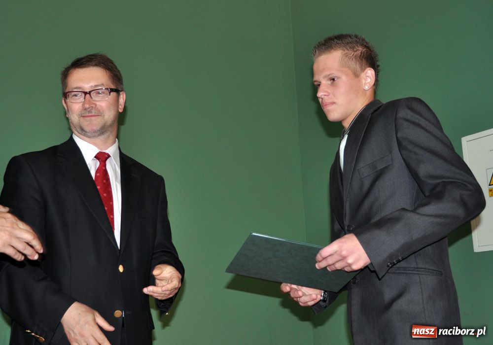 Zdjęcie w galerii na portalu naszraciborz.pl: Każdy absolwent dostał ofertę pracy wiadomości z regionu