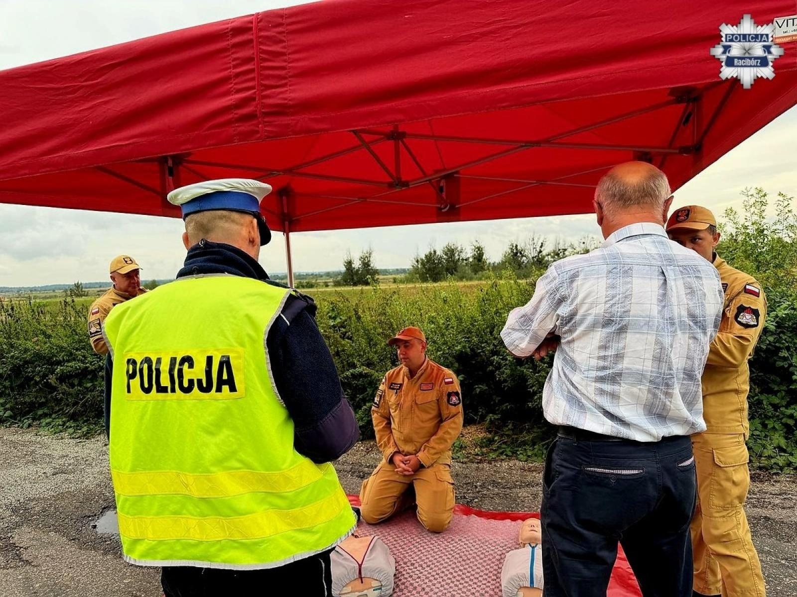 Zdjęcie w galerii na portalu naszraciborz.pl: Prędkość pod kontrolą. Kierowcy uczyli się także ratować życie wiadomości z regionu