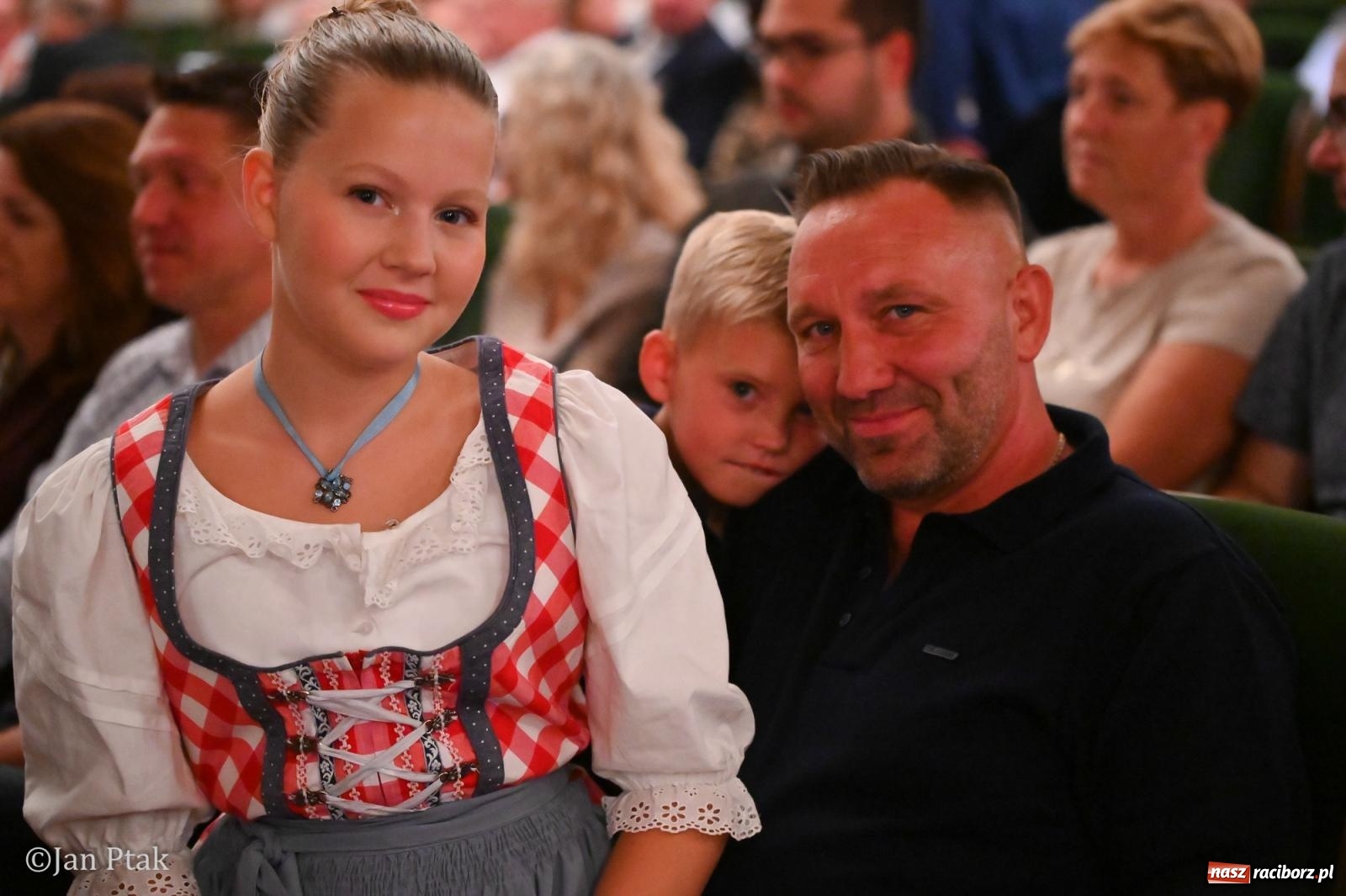 Zdjęcie w galerii na portalu naszraciborz.pl: Trzy dekady Łężczoka. Ponad trzy godziny muzyki, tańca i wspomnień [FOTO i WIDEO] wiadomości z regionu