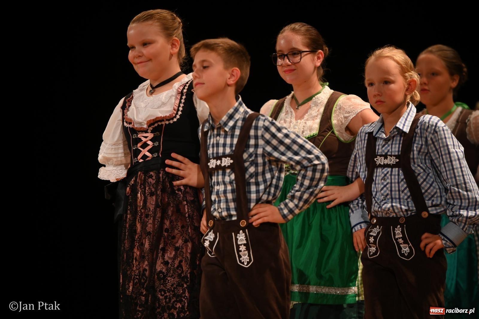 Zdjęcie w galerii na portalu naszraciborz.pl: Trzy dekady Łężczoka. Ponad trzy godziny muzyki, tańca i wspomnień [FOTO i WIDEO] wiadomości z regionu