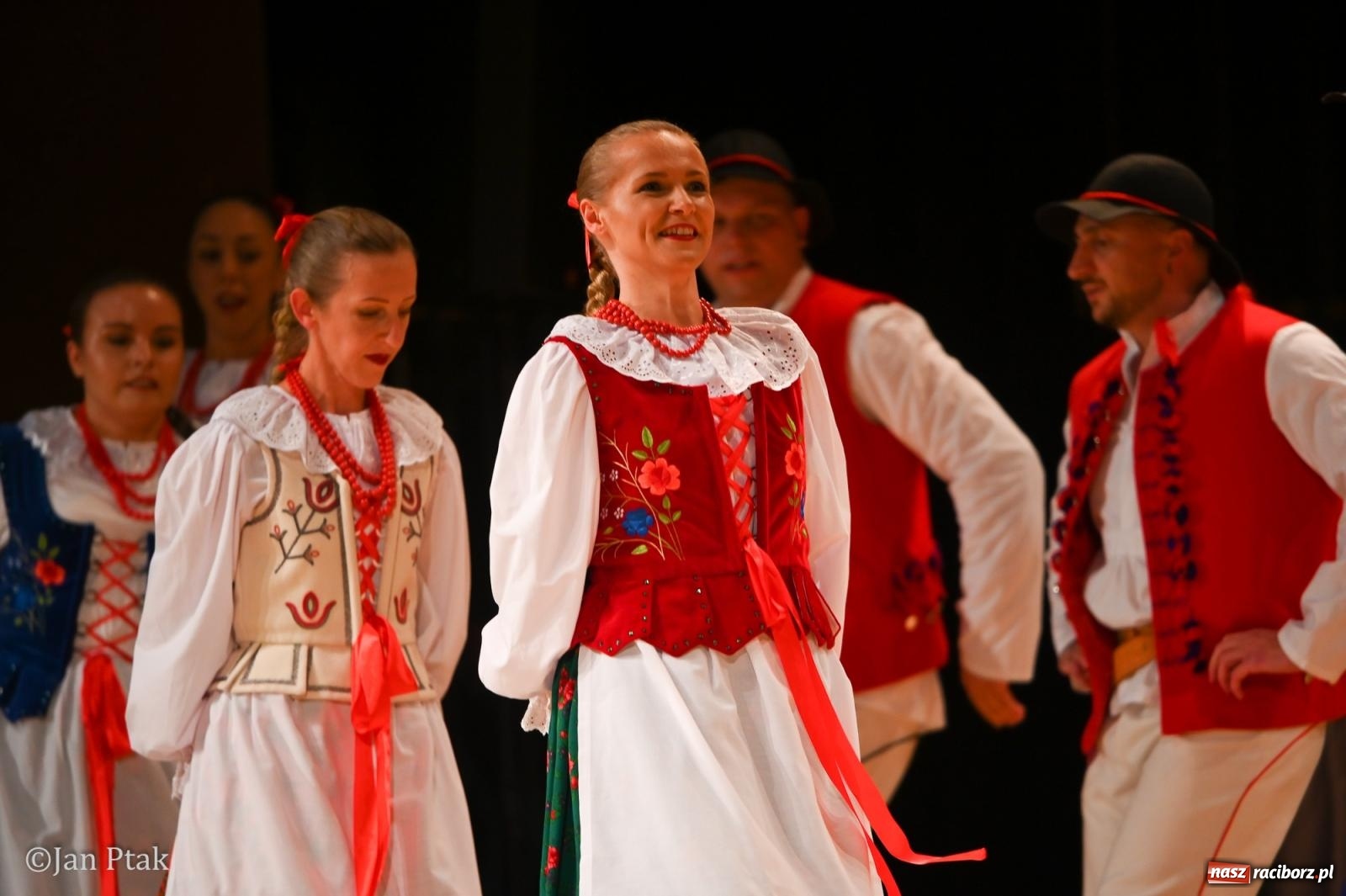 Zdjęcie w galerii na portalu naszraciborz.pl: Trzy dekady Łężczoka. Ponad trzy godziny muzyki, tańca i wspomnień [FOTO i WIDEO] wiadomości z regionu