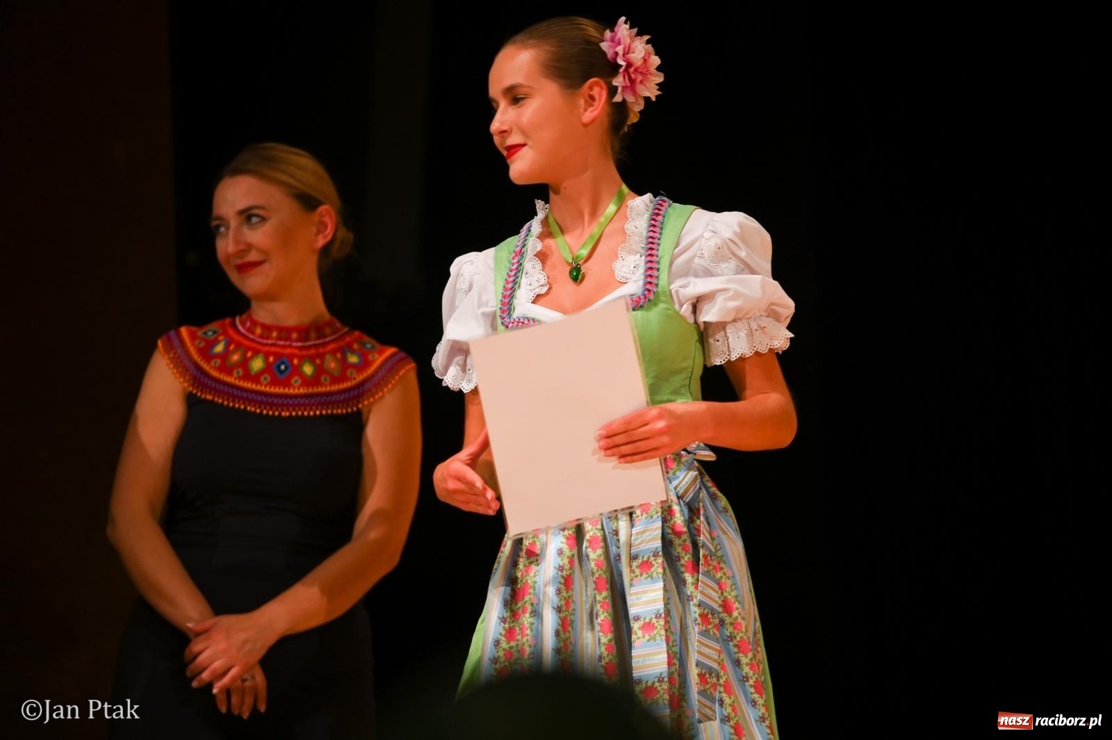 Zdjęcie w galerii na portalu naszraciborz.pl: Trzy dekady Łężczoka. Ponad trzy godziny muzyki, tańca i wspomnień [FOTO i WIDEO] wiadomości z regionu