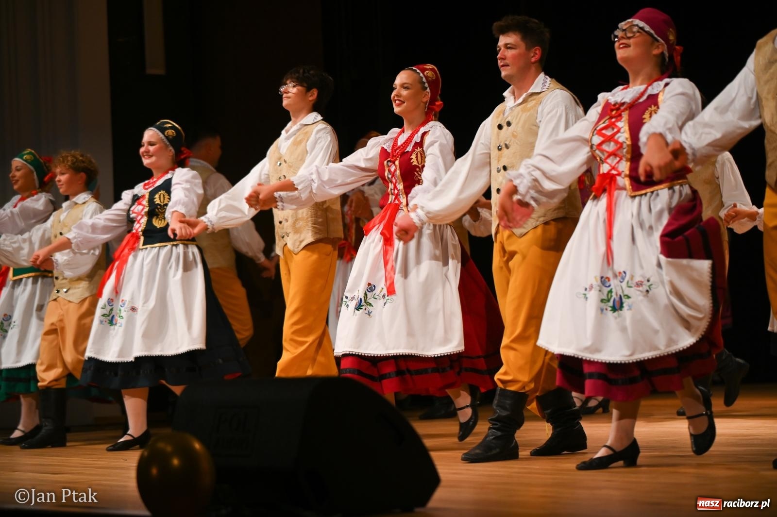 Zdjęcie w galerii na portalu naszraciborz.pl: Trzy dekady Łężczoka. Ponad trzy godziny muzyki, tańca i wspomnień [FOTO i WIDEO] wiadomości z regionu