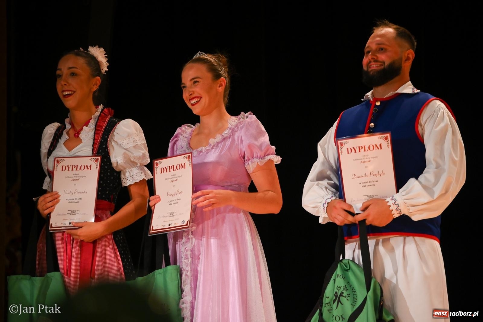 Zdjęcie w galerii na portalu naszraciborz.pl: Trzy dekady Łężczoka. Ponad trzy godziny muzyki, tańca i wspomnień [FOTO i WIDEO] wiadomości z regionu