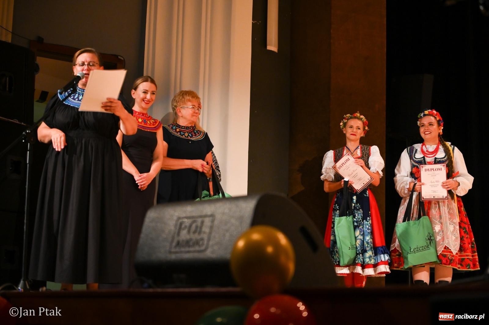 Zdjęcie w galerii na portalu naszraciborz.pl: Trzy dekady Łężczoka. Ponad trzy godziny muzyki, tańca i wspomnień [FOTO i WIDEO] wiadomości z regionu