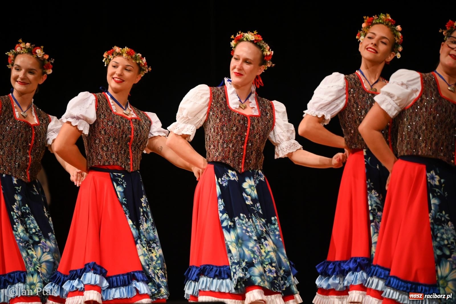 Zdjęcie w galerii na portalu naszraciborz.pl: Trzy dekady Łężczoka. Ponad trzy godziny muzyki, tańca i wspomnień [FOTO i WIDEO] wiadomości z regionu
