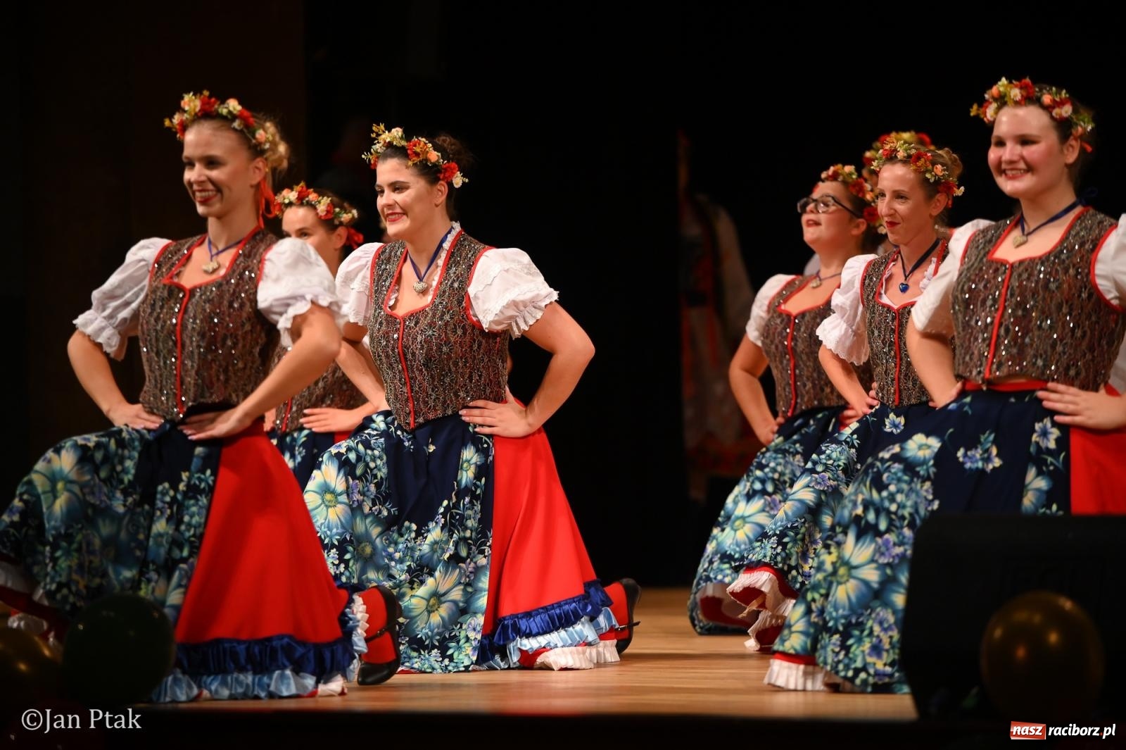 Zdjęcie w galerii na portalu naszraciborz.pl: Trzy dekady Łężczoka. Ponad trzy godziny muzyki, tańca i wspomnień [FOTO i WIDEO] wiadomości z regionu