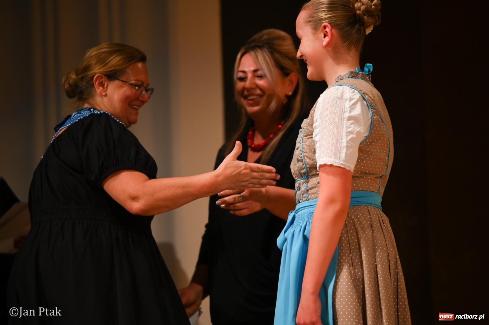 Zdjęcie w galerii na portalu naszraciborz.pl: Trzy dekady Łężczoka. Ponad trzy godziny muzyki, tańca i wspomnień [FOTO i WIDEO] wiadomości z regionu
