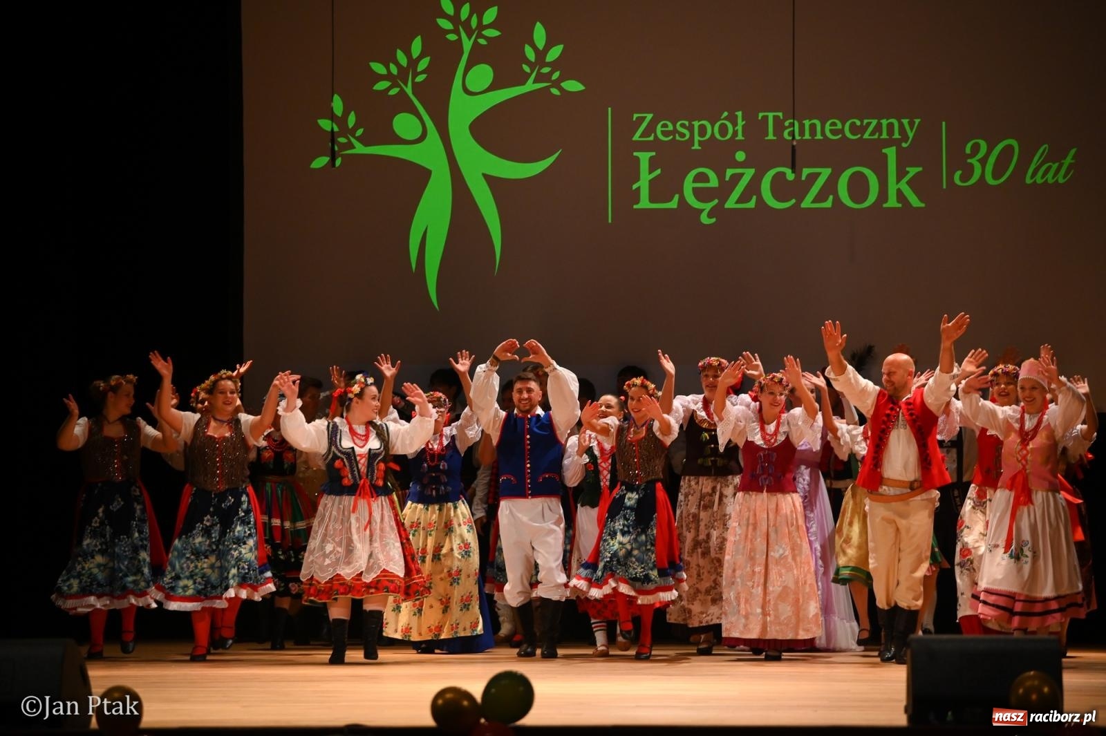 Zdjęcie w galerii na portalu naszraciborz.pl: Trzy dekady Łężczoka. Ponad trzy godziny muzyki, tańca i wspomnień [FOTO i WIDEO] wiadomości z regionu