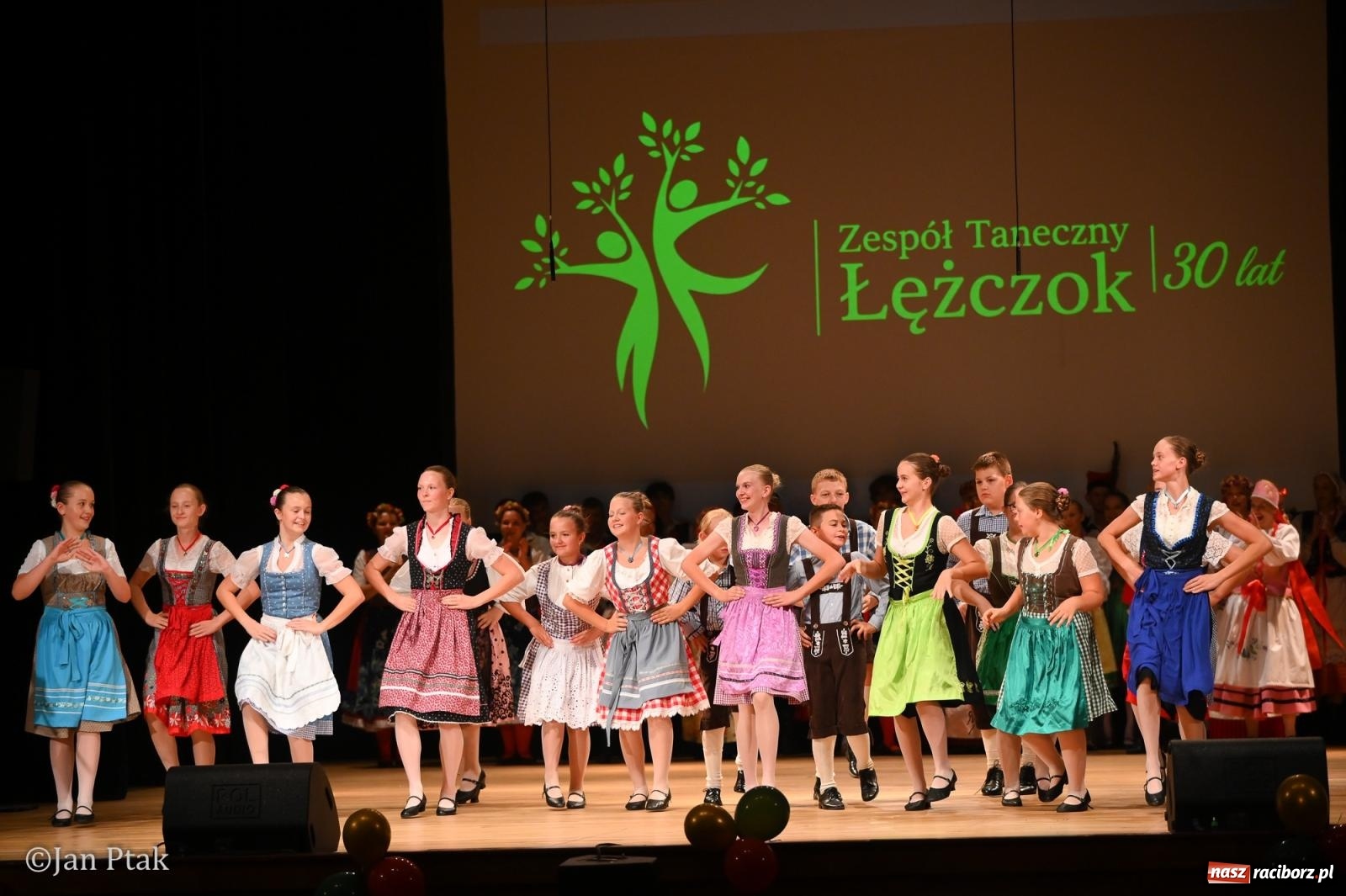 Zdjęcie w galerii na portalu naszraciborz.pl: Trzy dekady Łężczoka. Ponad trzy godziny muzyki, tańca i wspomnień [FOTO i WIDEO] wiadomości z regionu