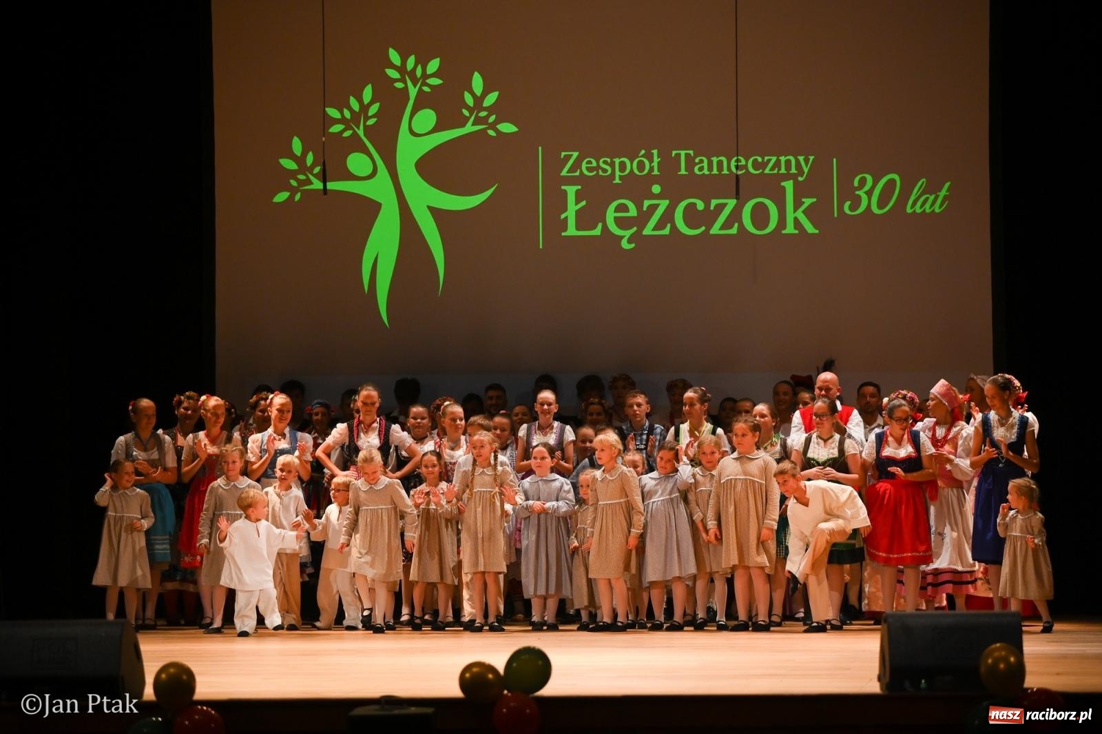 Zdjęcie w galerii na portalu naszraciborz.pl: Trzy dekady Łężczoka. Ponad trzy godziny muzyki, tańca i wspomnień [FOTO i WIDEO] wiadomości z regionu