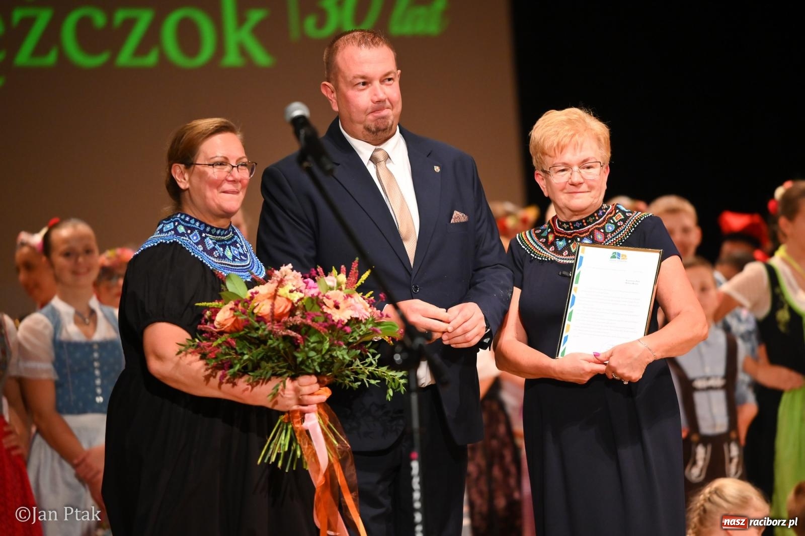 Zdjęcie w galerii na portalu naszraciborz.pl: Trzy dekady Łężczoka. Ponad trzy godziny muzyki, tańca i wspomnień [FOTO i WIDEO] wiadomości z regionu