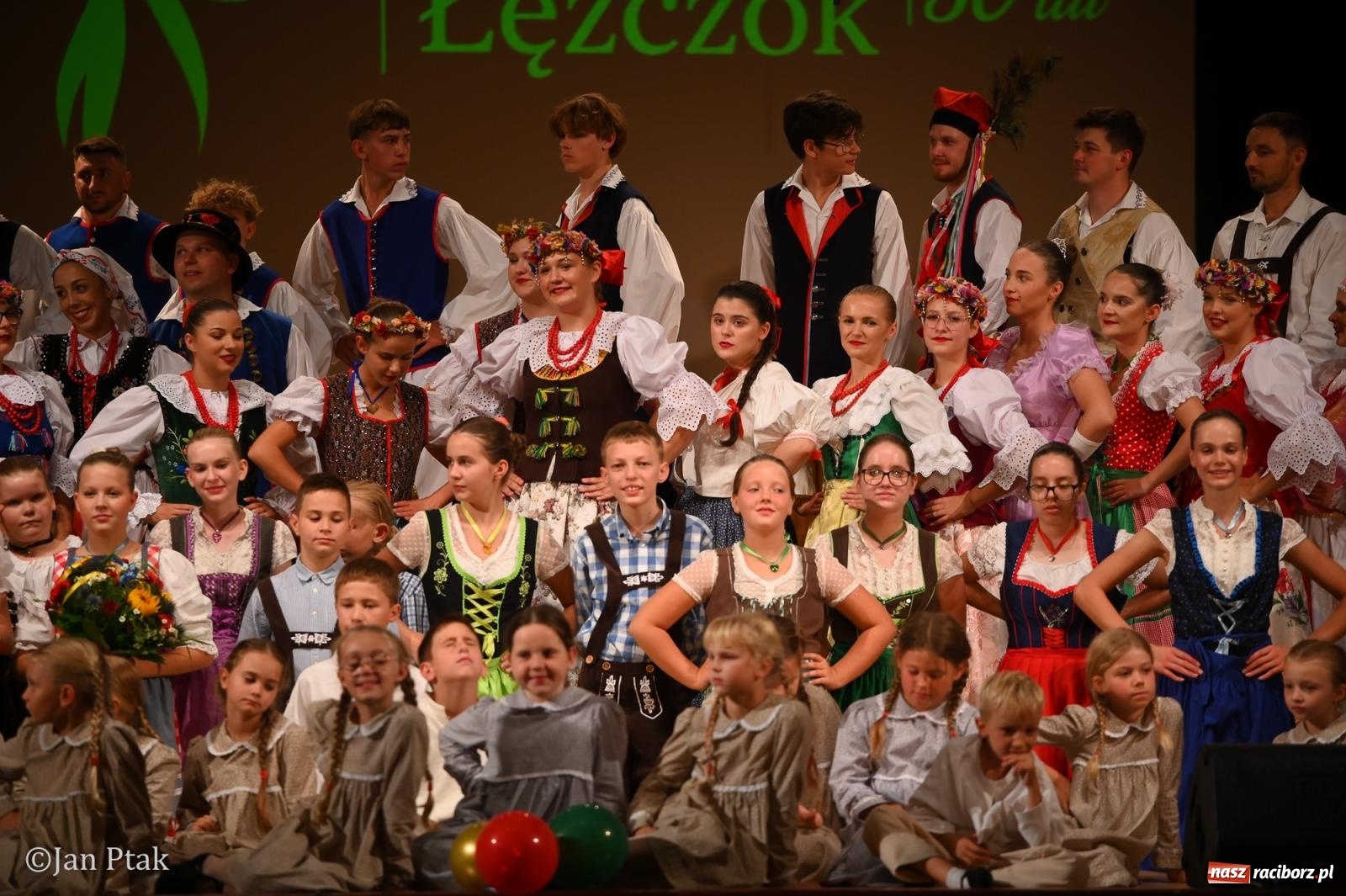 Zdjęcie w galerii na portalu naszraciborz.pl: Trzy dekady Łężczoka. Ponad trzy godziny muzyki, tańca i wspomnień [FOTO i WIDEO] wiadomości z regionu