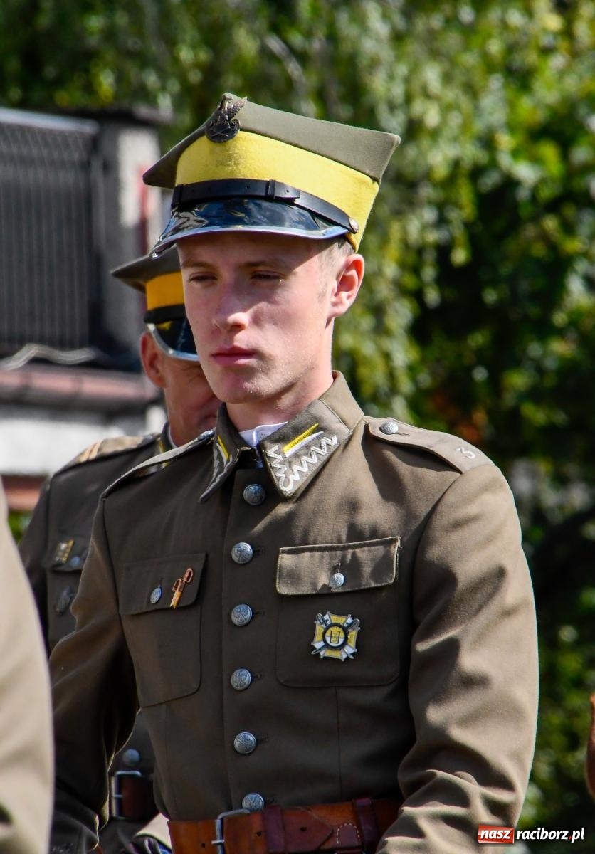 Zdjęcie w galerii na portalu naszraciborz.pl: Hubertus na Ostrogu. Konna parada przeszła ulicami Raciborza [FOTO i WIDEO] wiadomości z regionu