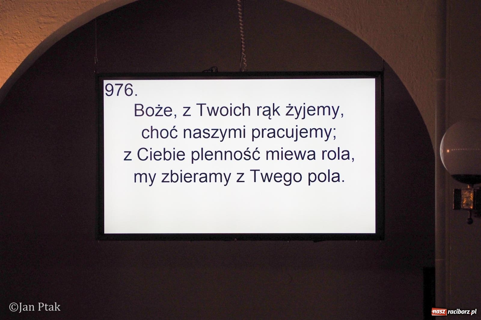Zdjęcie w galerii na portalu naszraciborz.pl: Nowe Zagrody podziękują za plony. Tradycja ogrodów sięga tu średniowiecza [FOTO] wiadomości z regionu