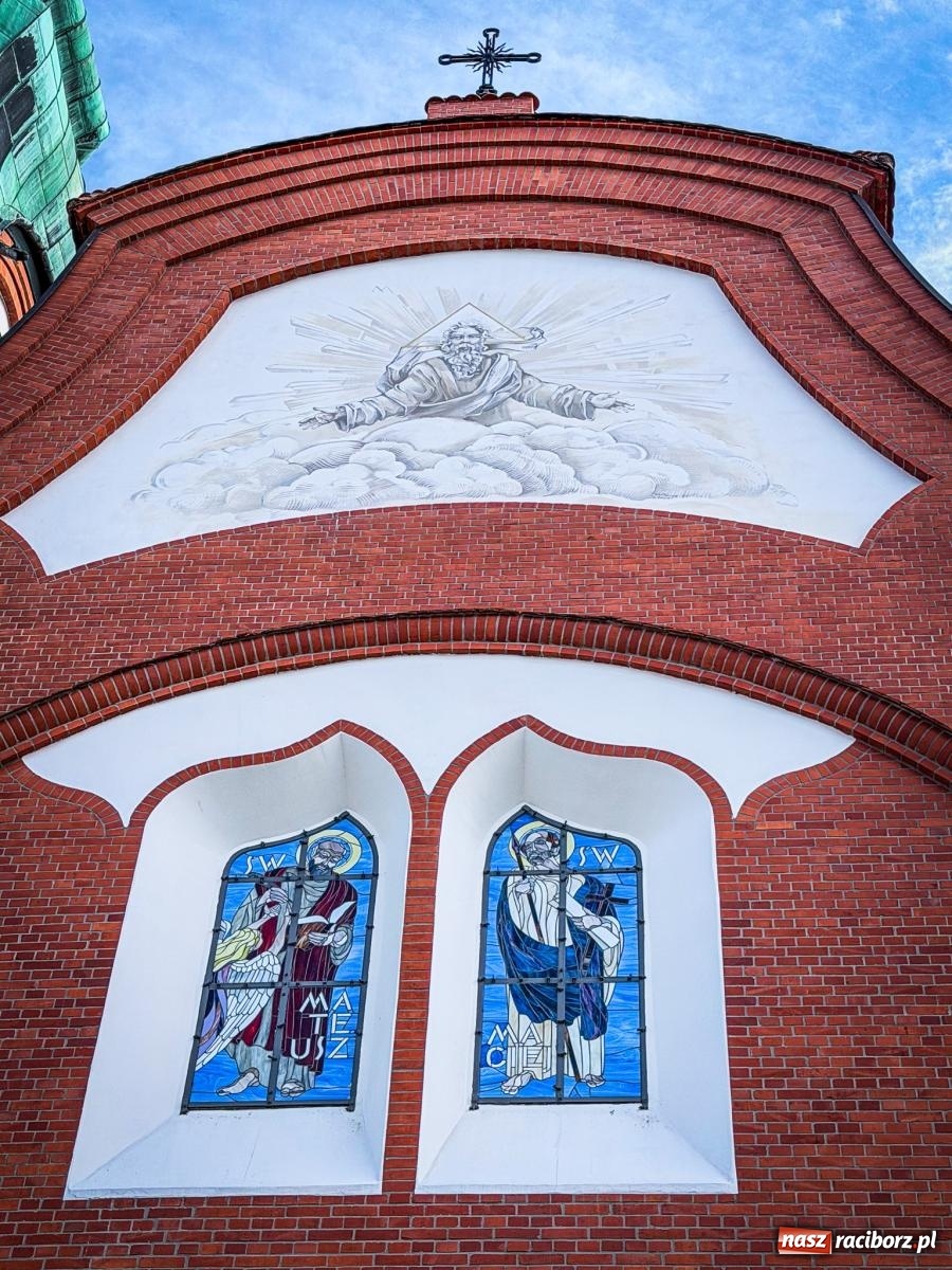 Zdjęcie w galerii na portalu naszraciborz.pl: Odpust w Raciborzu Brzeziu w szczególnym roku jubileuszu wiadomości z regionu