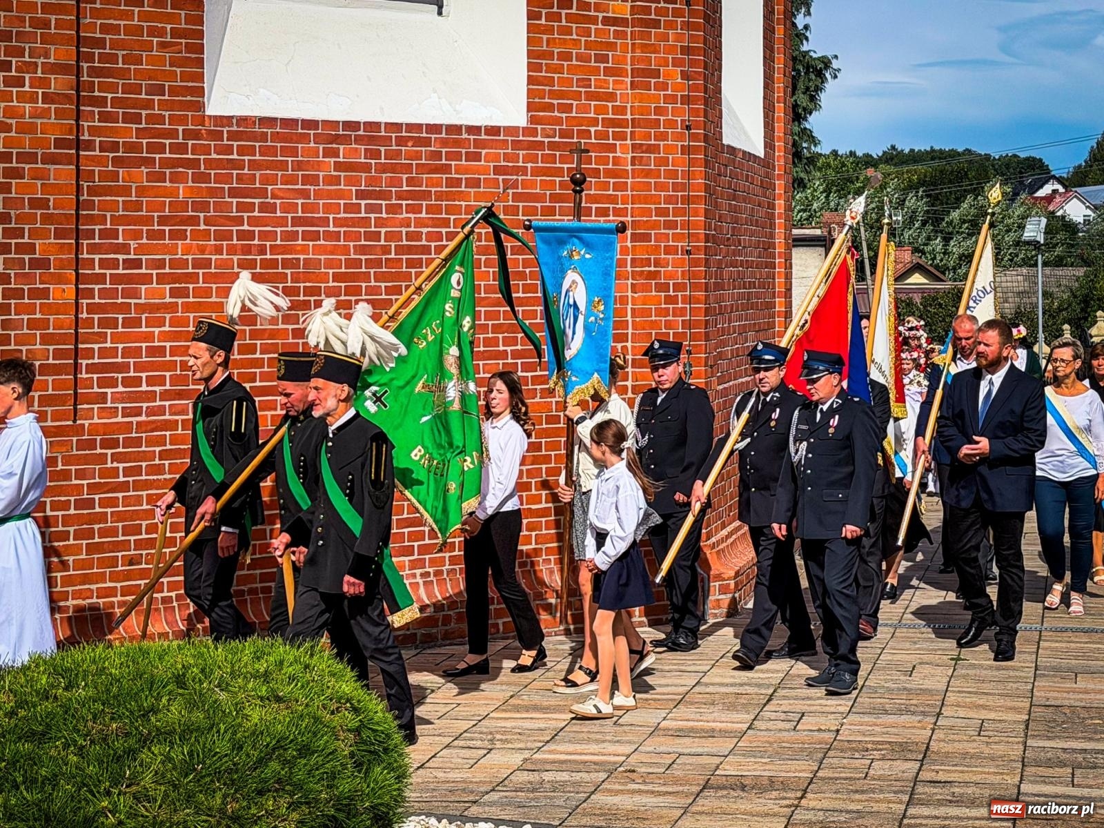 Zdjęcie w galerii na portalu naszraciborz.pl: Odpust w Raciborzu Brzeziu w szczególnym roku jubileuszu wiadomości z regionu