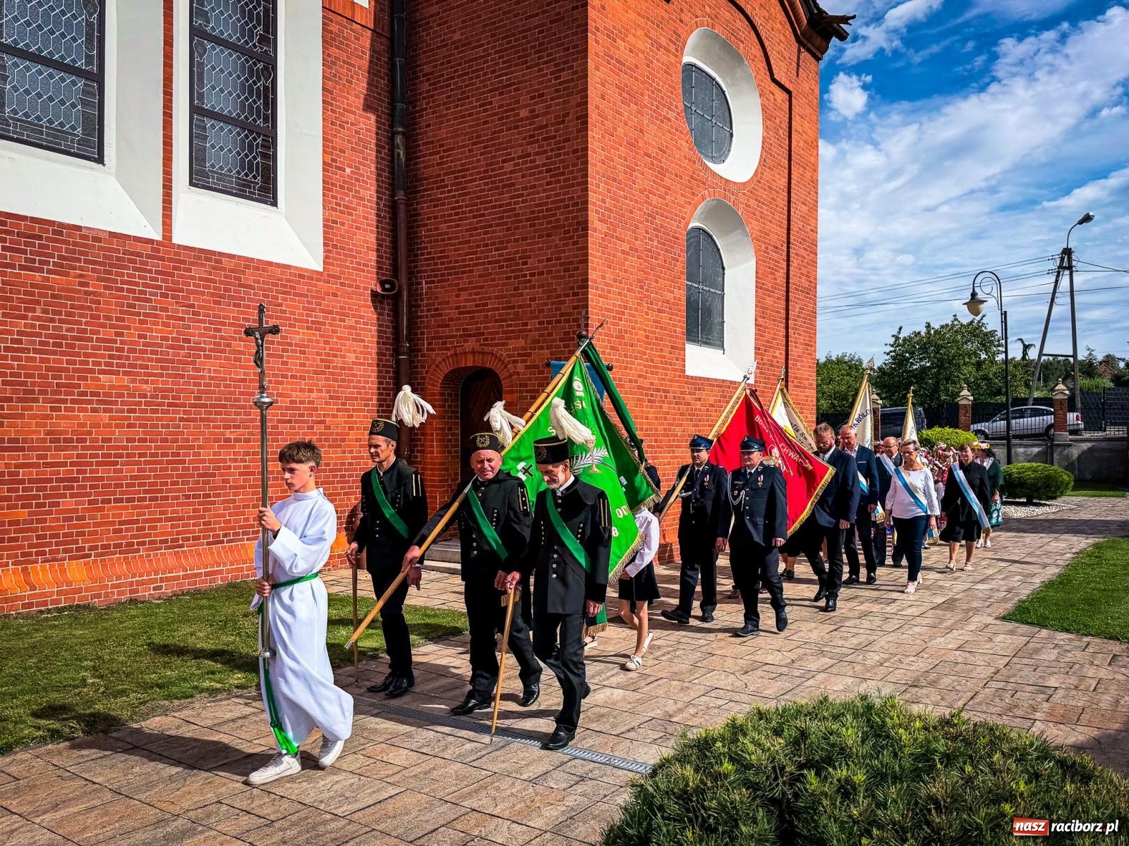 Zdjęcie w galerii na portalu naszraciborz.pl: Odpust w Raciborzu Brzeziu w szczególnym roku jubileuszu wiadomości z regionu