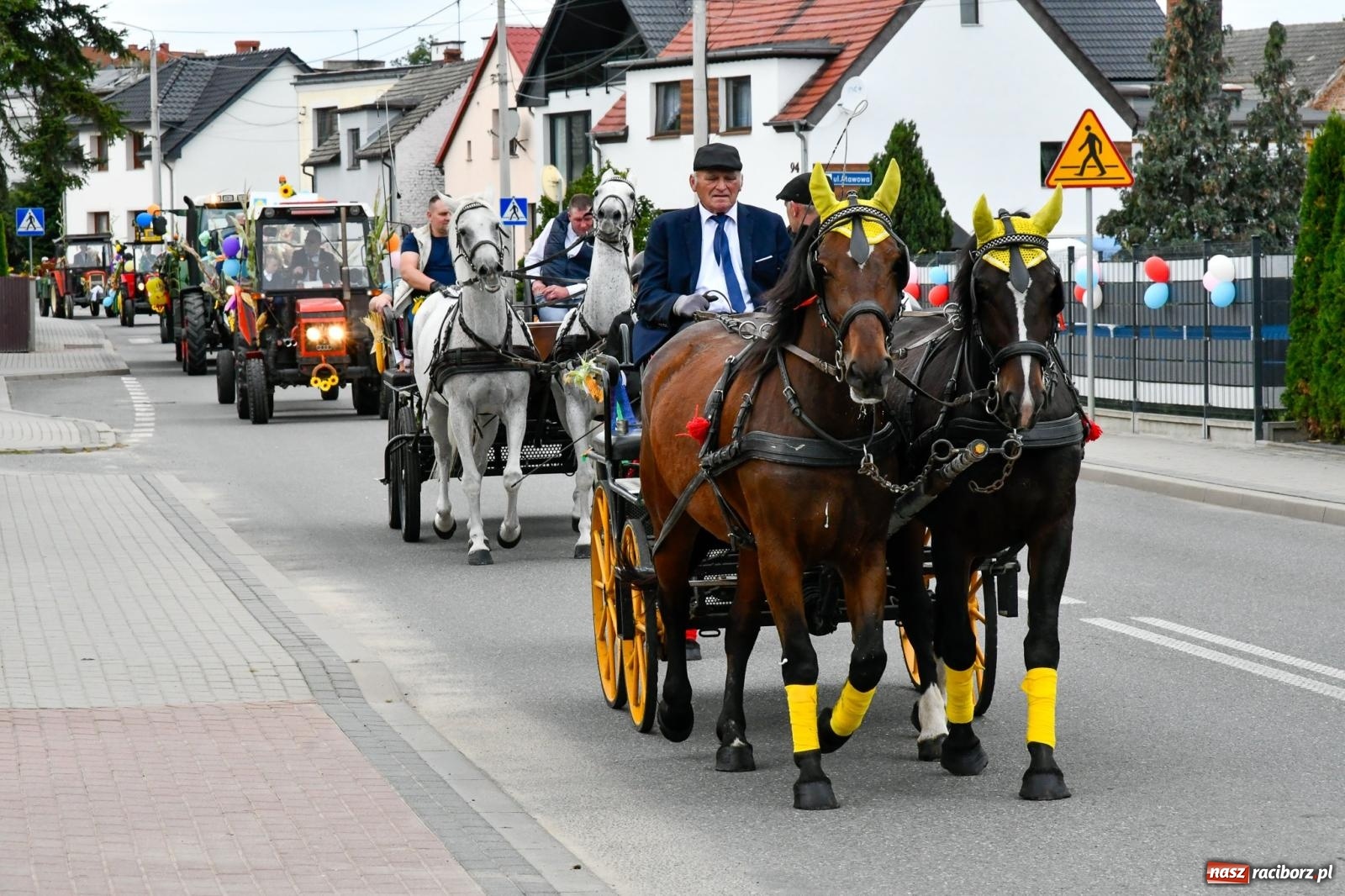 Zdjęcie w galerii na portalu naszraciborz.pl: Korowód w Pawłowie zamknął sezon dożynkowy [FOTO i WIDEO] wiadomości z regionu
