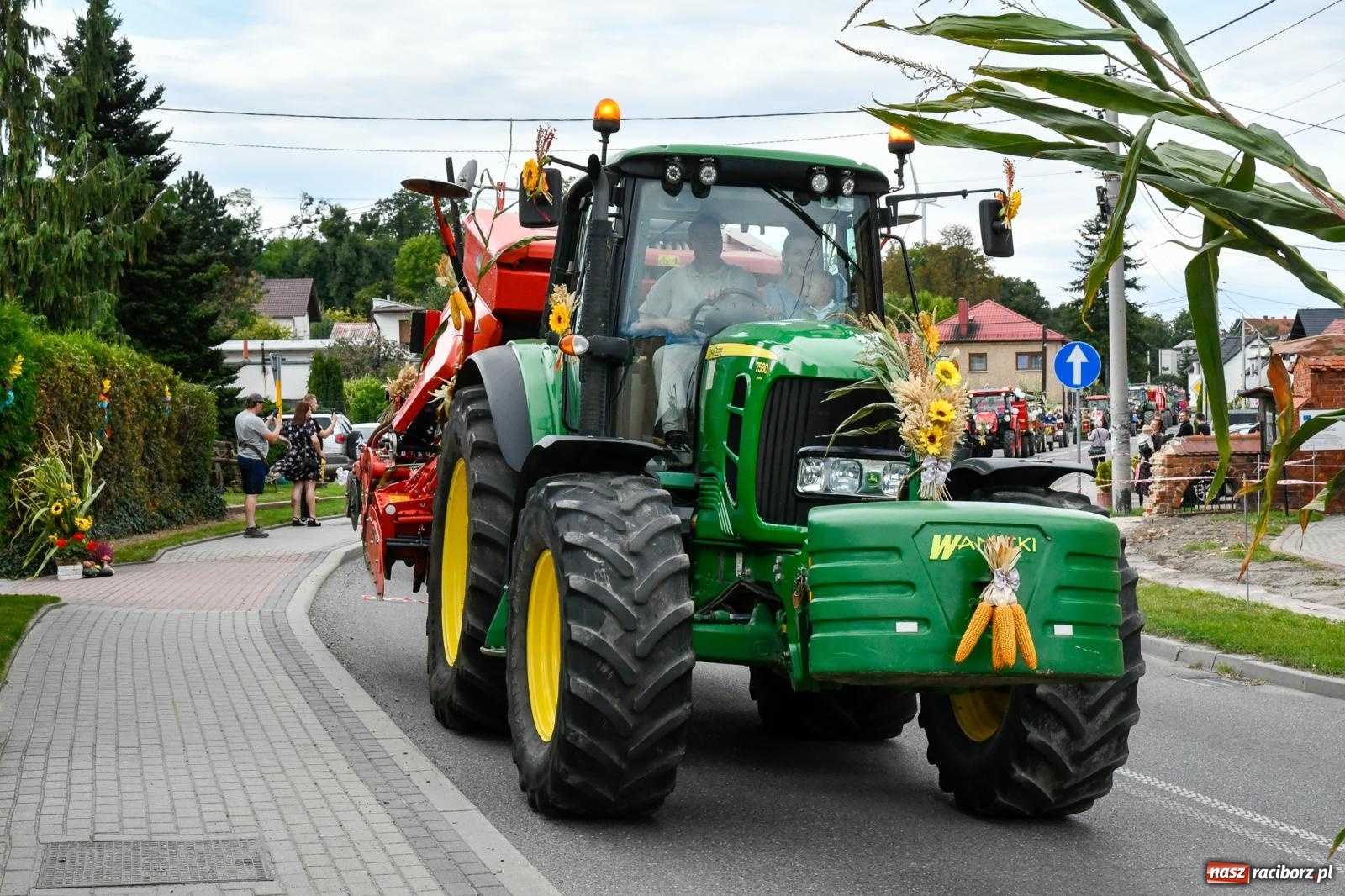 Zdjęcie w galerii na portalu naszraciborz.pl: Korowód w Pawłowie zamknął sezon dożynkowy [FOTO i WIDEO] wiadomości z regionu