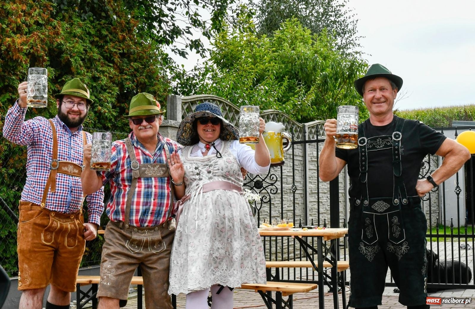 Zdjęcie w galerii na portalu naszraciborz.pl: Korowód w Pawłowie zamknął sezon dożynkowy [FOTO i WIDEO] wiadomości z regionu
