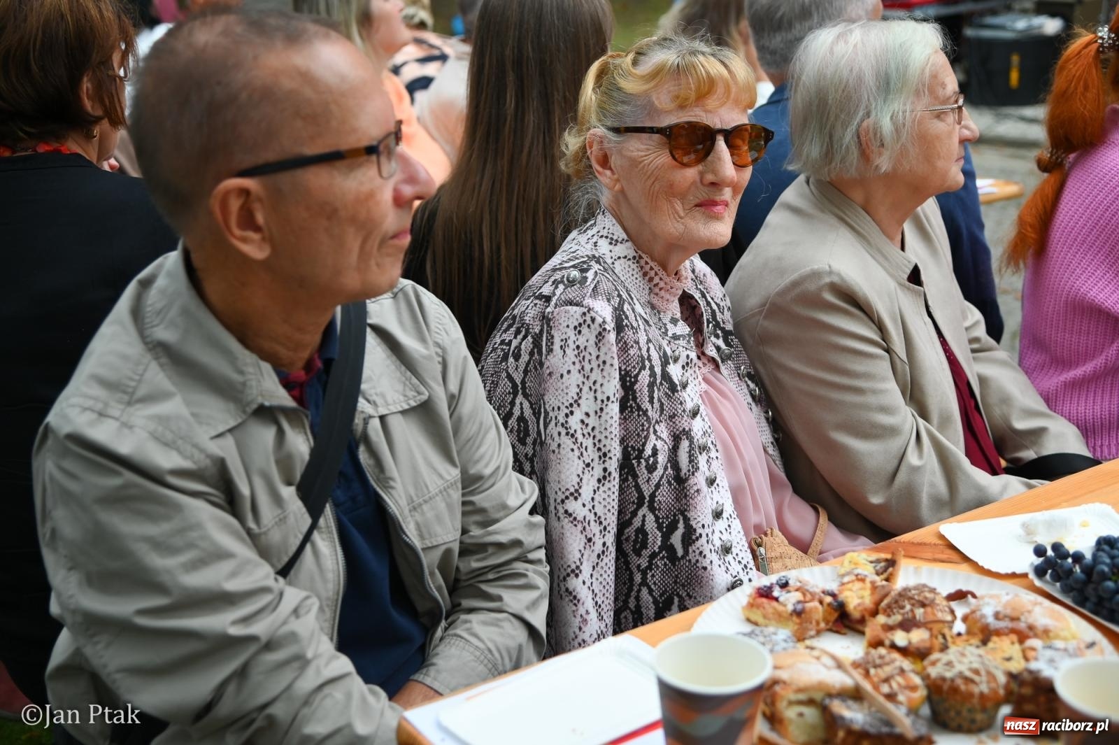 Zdjęcie w galerii na portalu naszraciborz.pl: Jazz na cmentarzu. Parafia ewangelicko-augsburska zaprosiła Raciborza na koncert na wzgórzu wiadomości z regionu