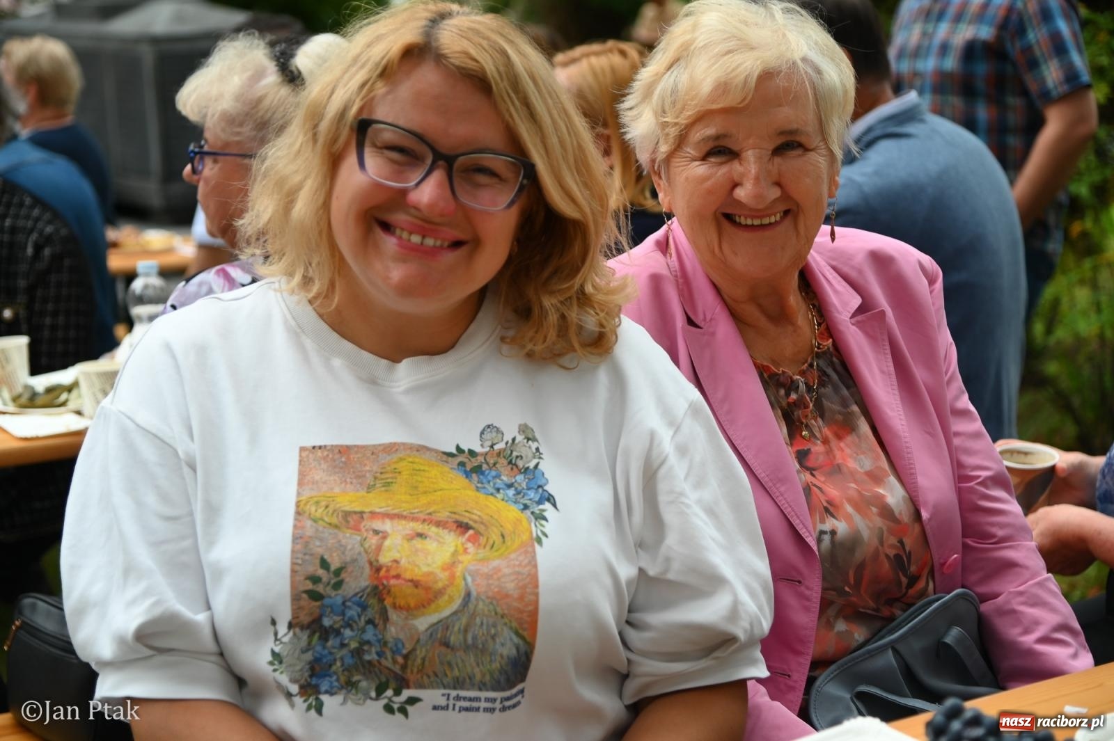 Zdjęcie w galerii na portalu naszraciborz.pl: Jazz na cmentarzu. Parafia ewangelicko-augsburska zaprosiła Raciborza na koncert na wzgórzu wiadomości z regionu