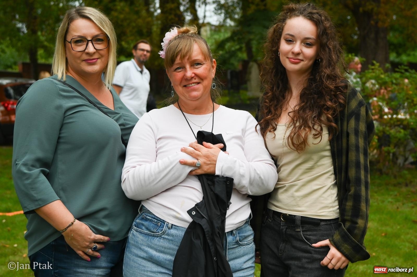 Zdjęcie w galerii na portalu naszraciborz.pl: Jazz na cmentarzu. Parafia ewangelicko-augsburska zaprosiła Raciborza na koncert na wzgórzu wiadomości z regionu