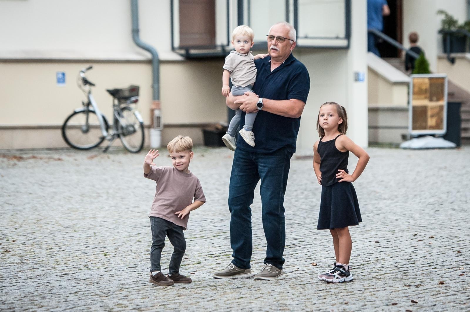 Zdjęcie w galerii na portalu naszraciborz.pl: Muzyczne pożegnanie lata na Zamku Piastowskim. Pompa Band i Il Mondo zaśpiewali dla publiczności [FOTO i WIDEO] wiadomości z regionu