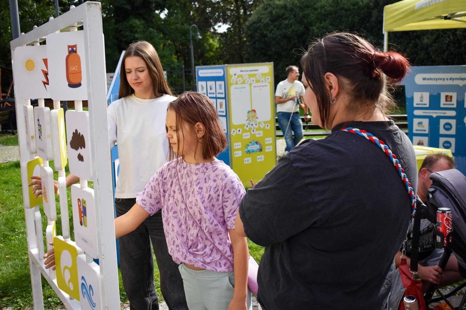 Zdjęcie w galerii na portalu naszraciborz.pl: Muzyczne pożegnanie lata na Zamku Piastowskim. Pompa Band i Il Mondo zaśpiewali dla publiczności [FOTO i WIDEO] wiadomości z regionu