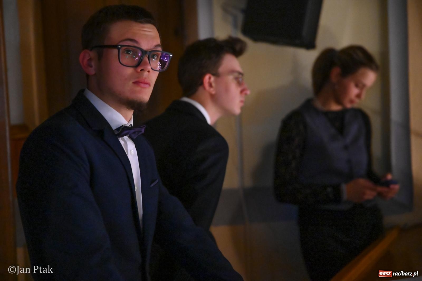Zdjęcie w galerii na portalu naszraciborz.pl: Muzyka organowa i chóralna zabrzmiała w kościele św. Jana Chrzciciela wiadomości z regionu