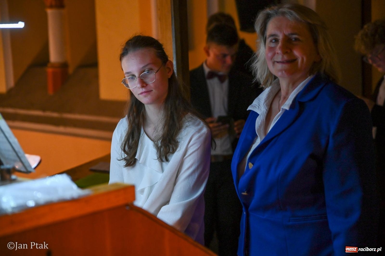Zdjęcie w galerii na portalu naszraciborz.pl: Muzyka organowa i chóralna zabrzmiała w kościele św. Jana Chrzciciela wiadomości z regionu