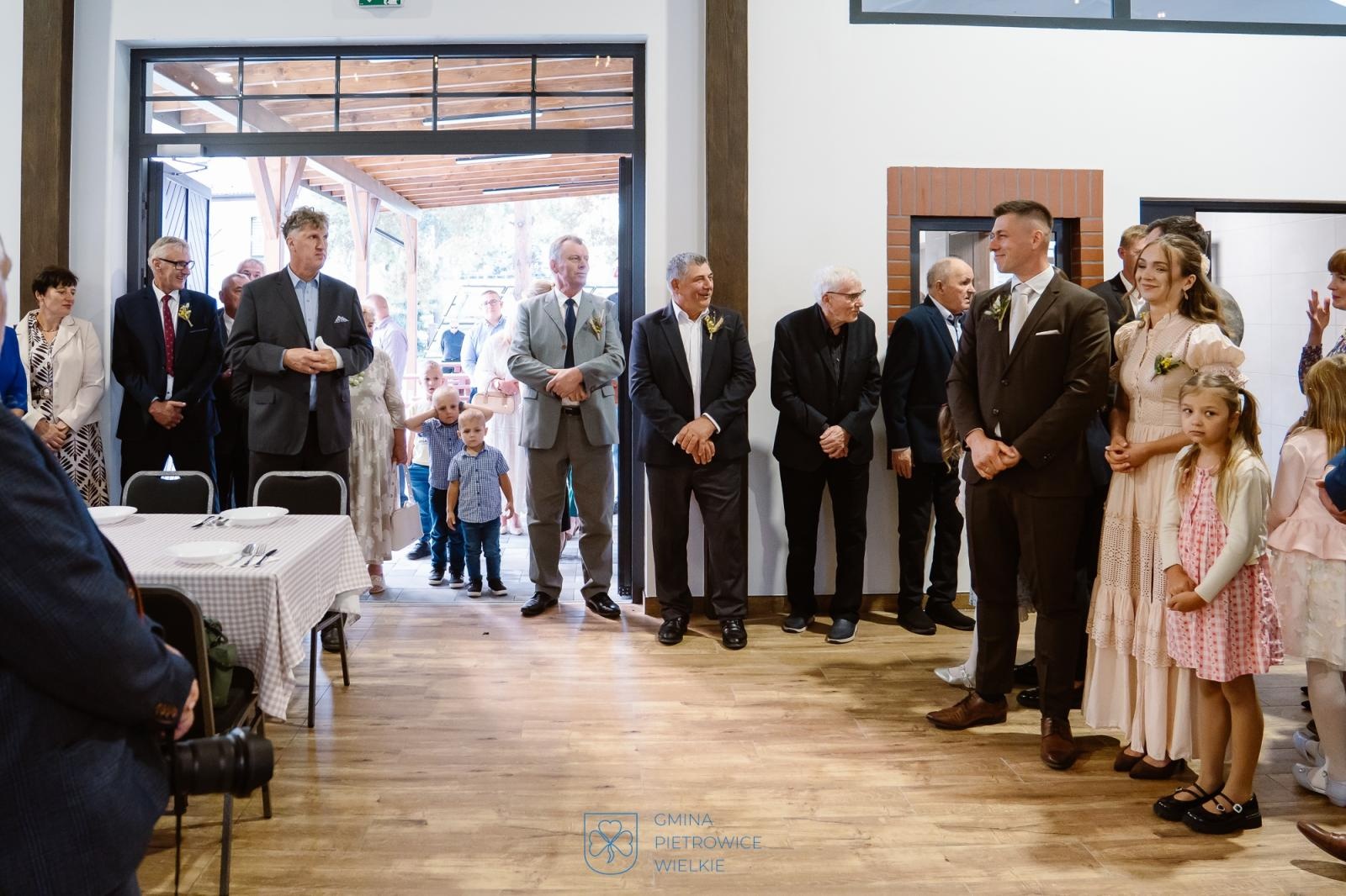 Zdjęcie w galerii na portalu naszraciborz.pl: Nowa Stodoła w Pawłowie oficjalnie otwarta. To miejsce ma służyć całej społeczności wiadomości z regionu